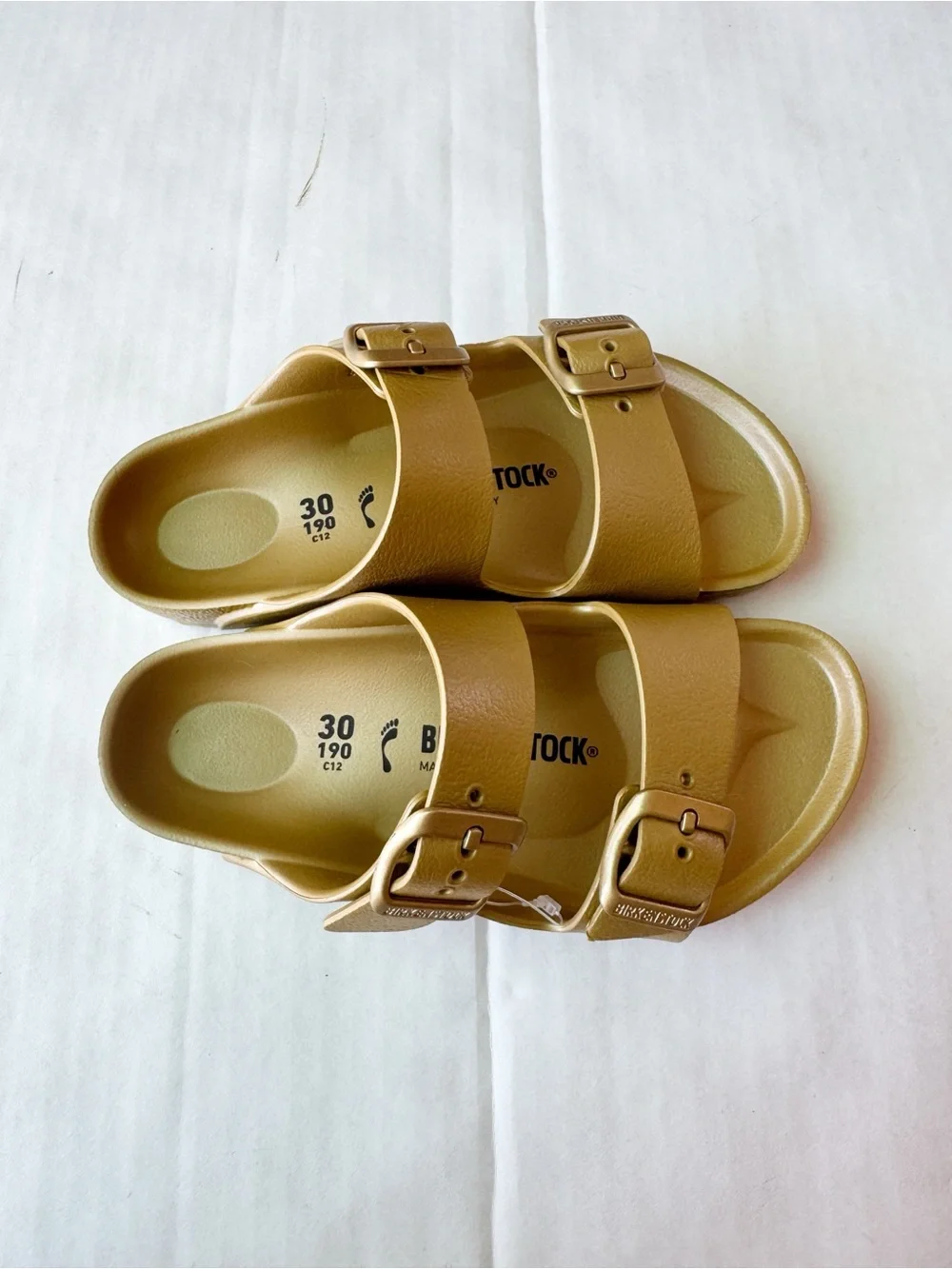 Birkenstock New Kids Arizona in Glamour Gold size 12-12.5 NWOT